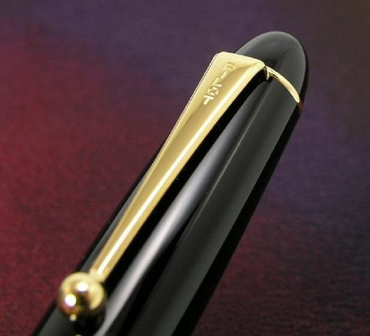 Pilot Custom 742 Black GT, 14k, with converter Fountain Pen