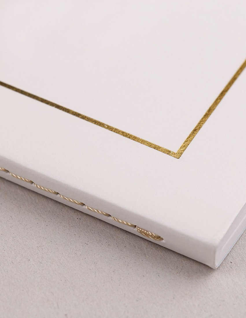 Clairefontaine Rhodia Triomphe Gold A5 14,8x21cm White  plain, 96 pages, 90gr,  Notebook