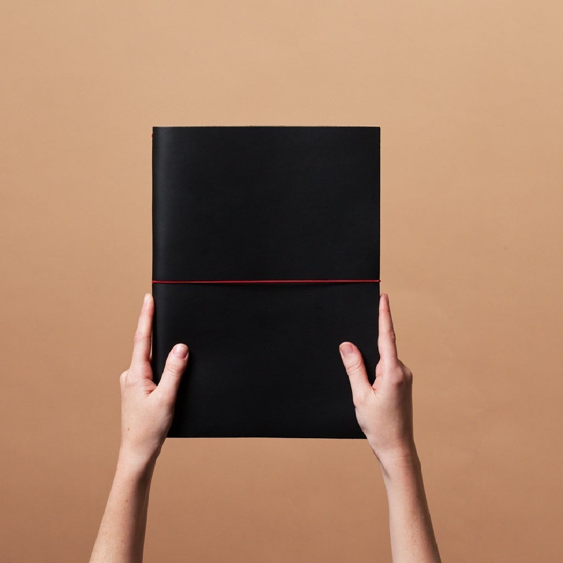 Paper Republic grand voyageur A4 black leather journal