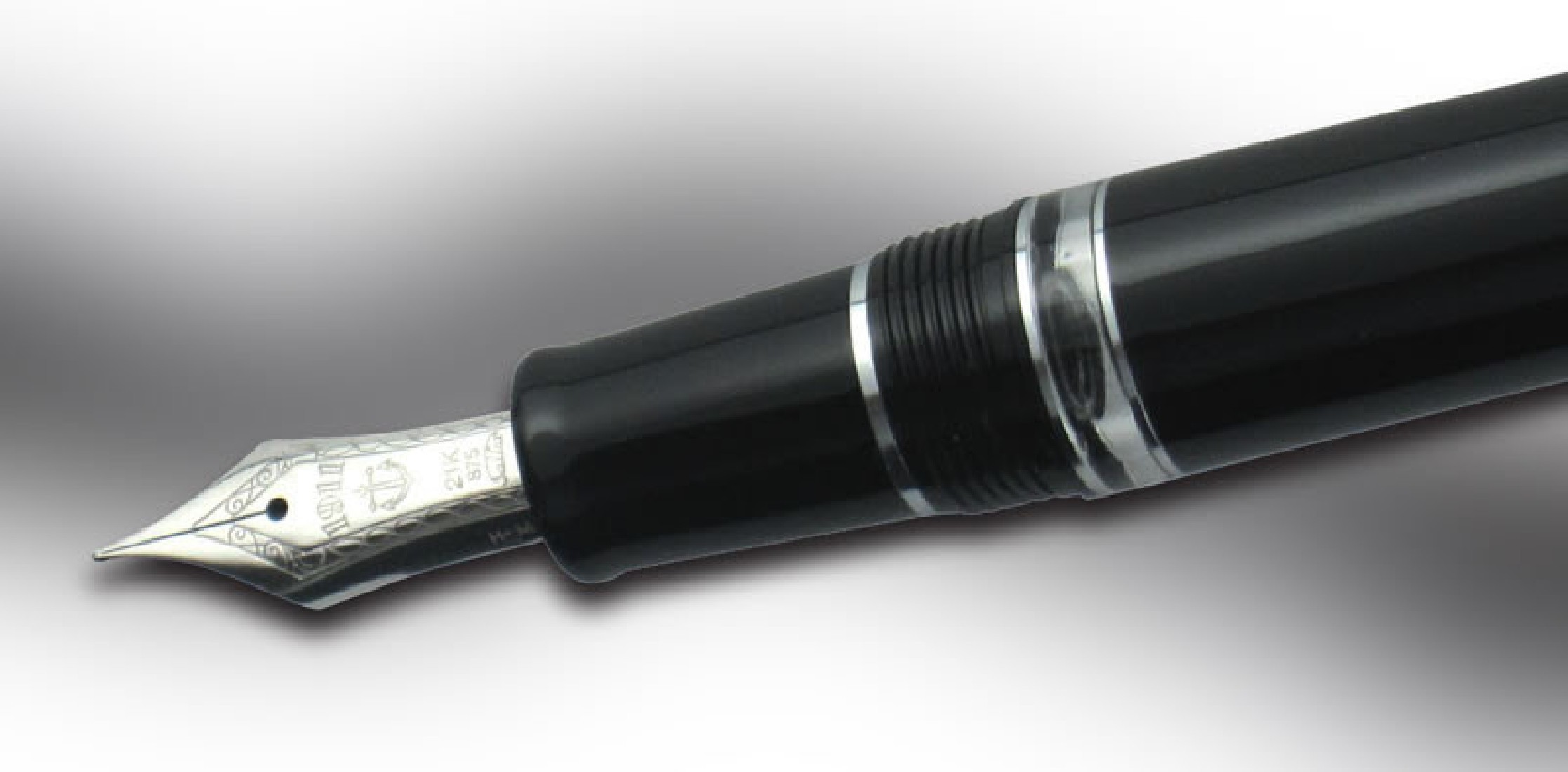 Sailor 1911 Classic Realo Black Silver Fountain Pen