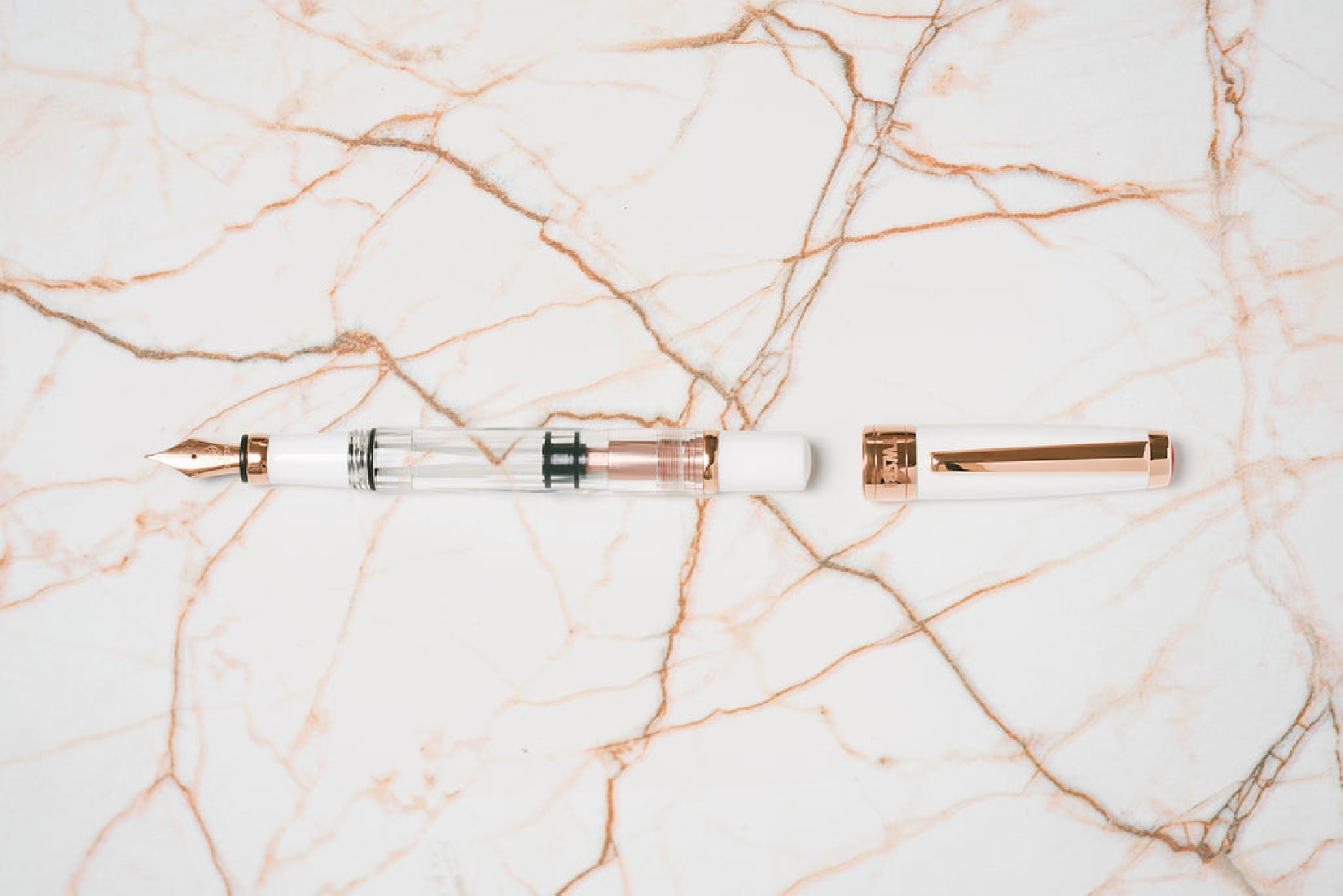 Twsbi Diamond 580 White Rose Gold II Fountain pen