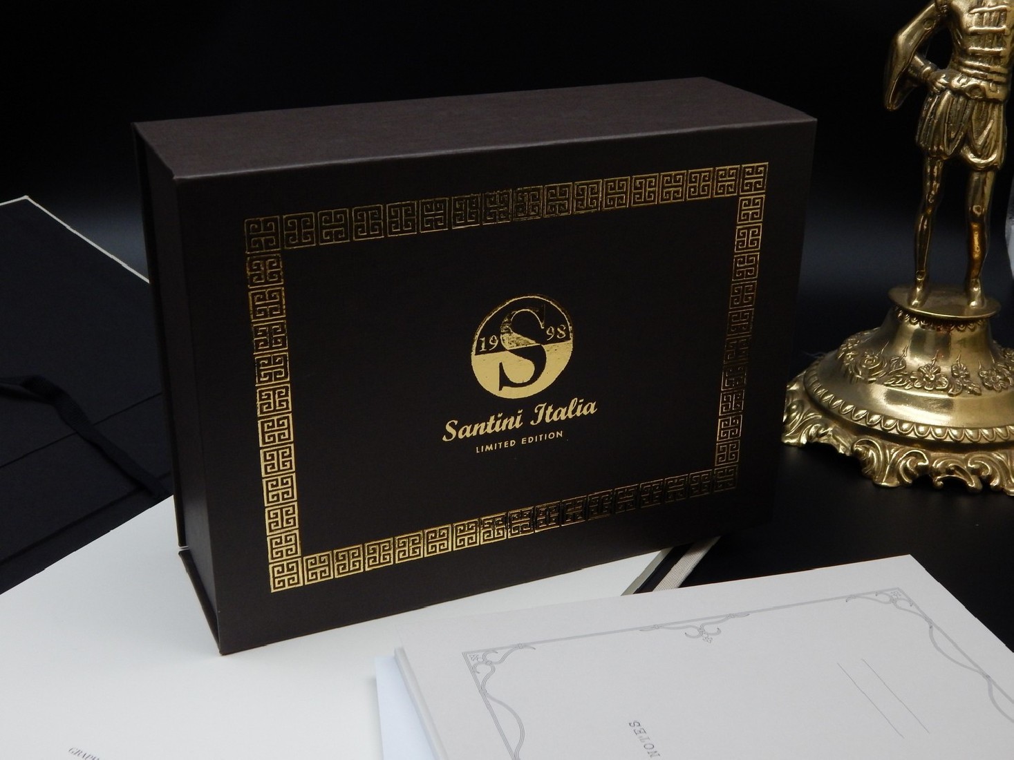 Santini Italia Giant Ebonite Male fountain pen with medium flex nib nr8 14k and ebonite feeder