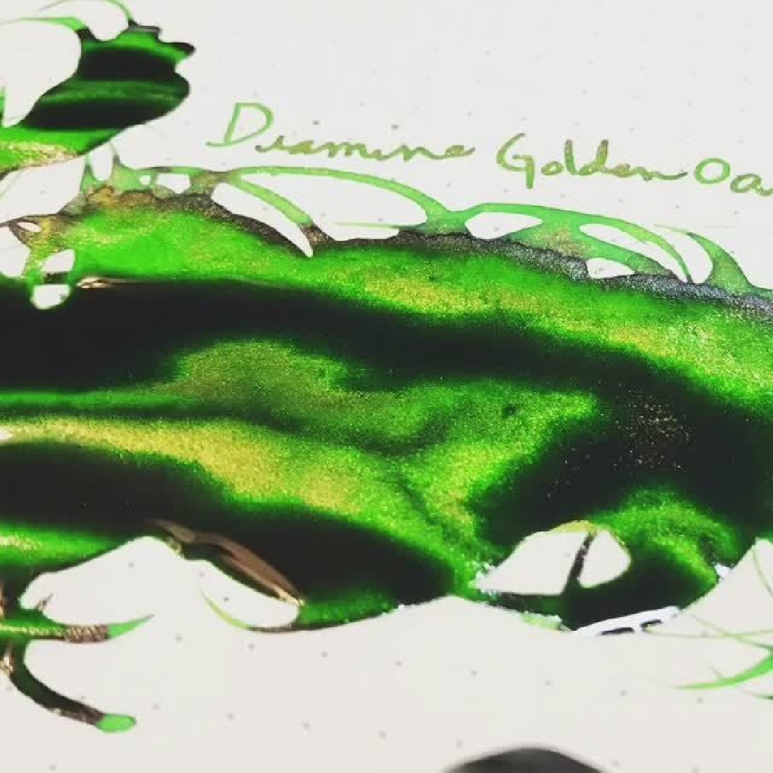 Diamine 50ml Golden Oasis Fountain pen shimmer ink bottle
