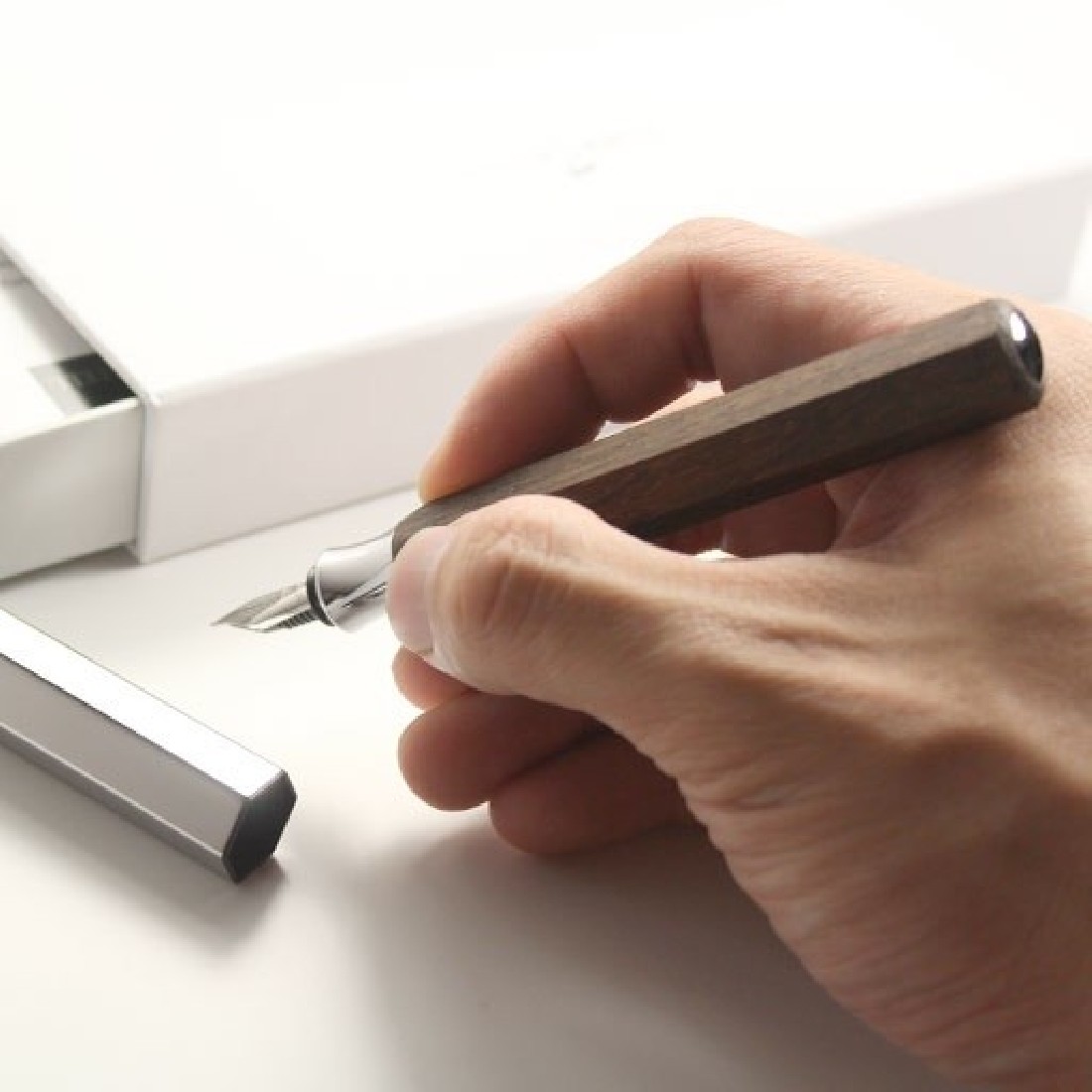 Faber Castell  Ondoro Smoked Oak Fountain Pen 147580