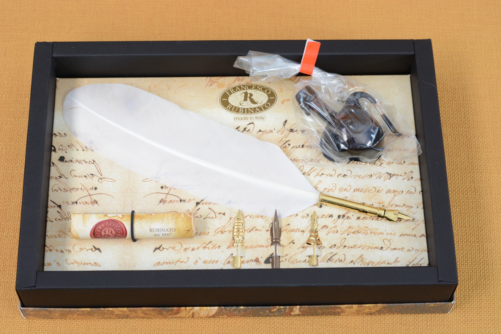 Francesco Rubinato art set 2021/2/10 with pen, ink and nibs