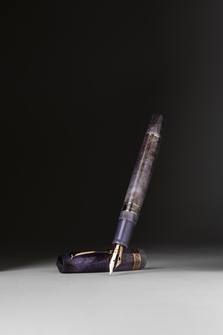 Leonardo Officina Italiana Momento Magico Ametista RGT Fountain Pen