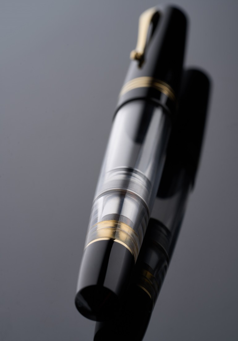 Maiora Everest Demonstraton Limited Edition Fountain Pen