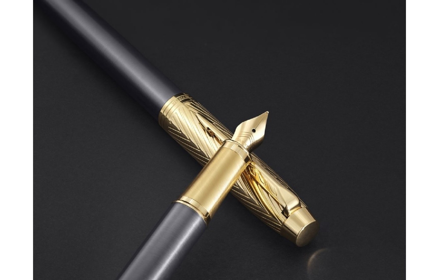 Parker IM Pioneers Collection Arrow Grey Lacquer GT Fountain Pen