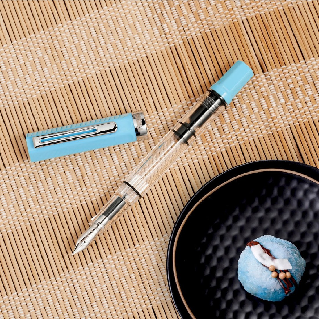 TWSBI ECO SKY BLUE PISTON FILLING FOUNTAIN PEN