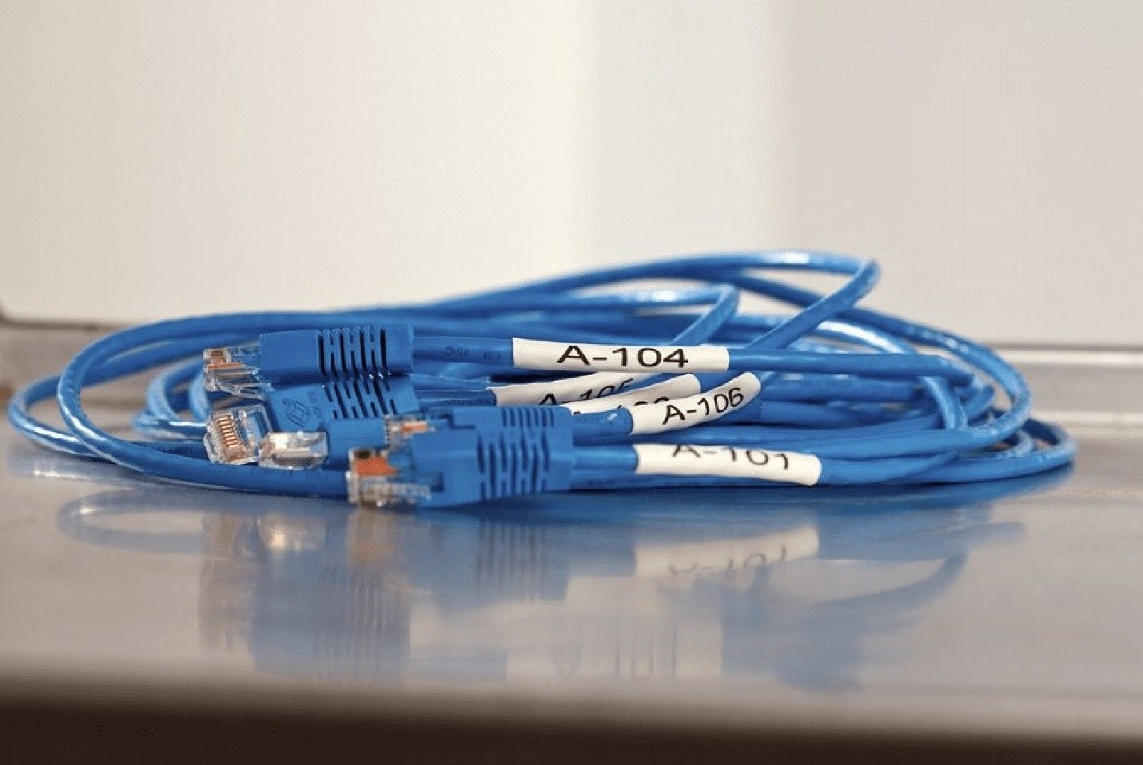 DYMO RHINO 19MM X 1.5Μ ΗΕΑΤ SHRINK TUBE WHITE D18057