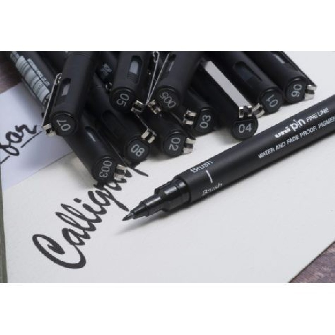 Μαρκαδόρος - Πινέλο Λεπτής Γραφής Μαύρος ΡΙΝBR-200 Uni