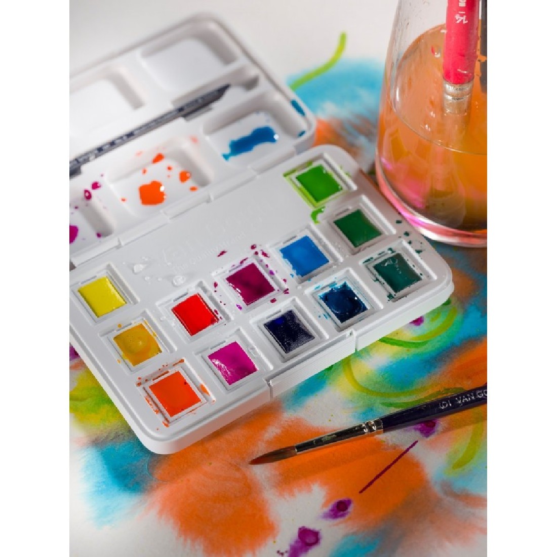 Talens  Water Colour Pocket Box Basic Colours with 12 Colours in Half Pans