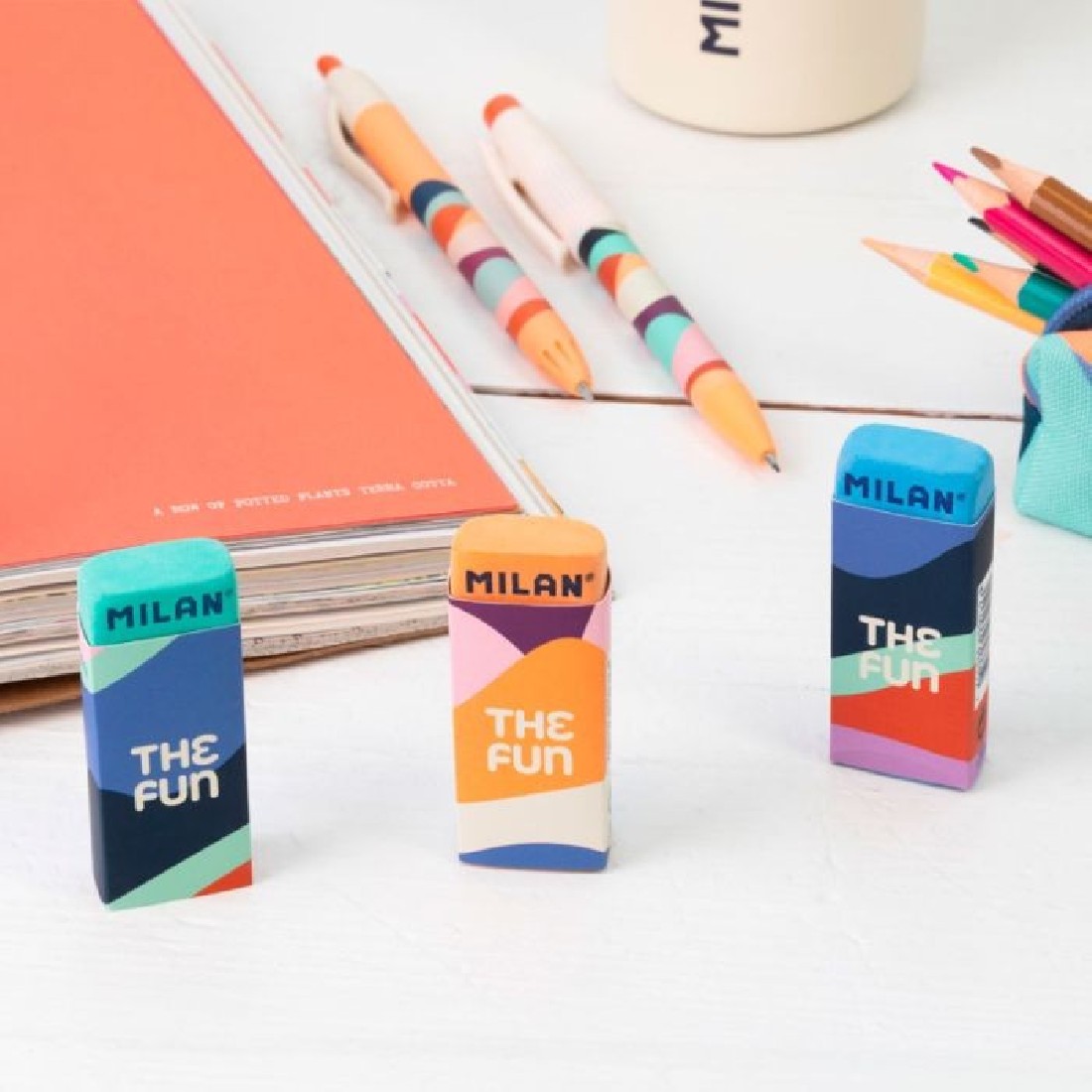 Γόμα λευκή συνθετική the fun series 320 FN Milan