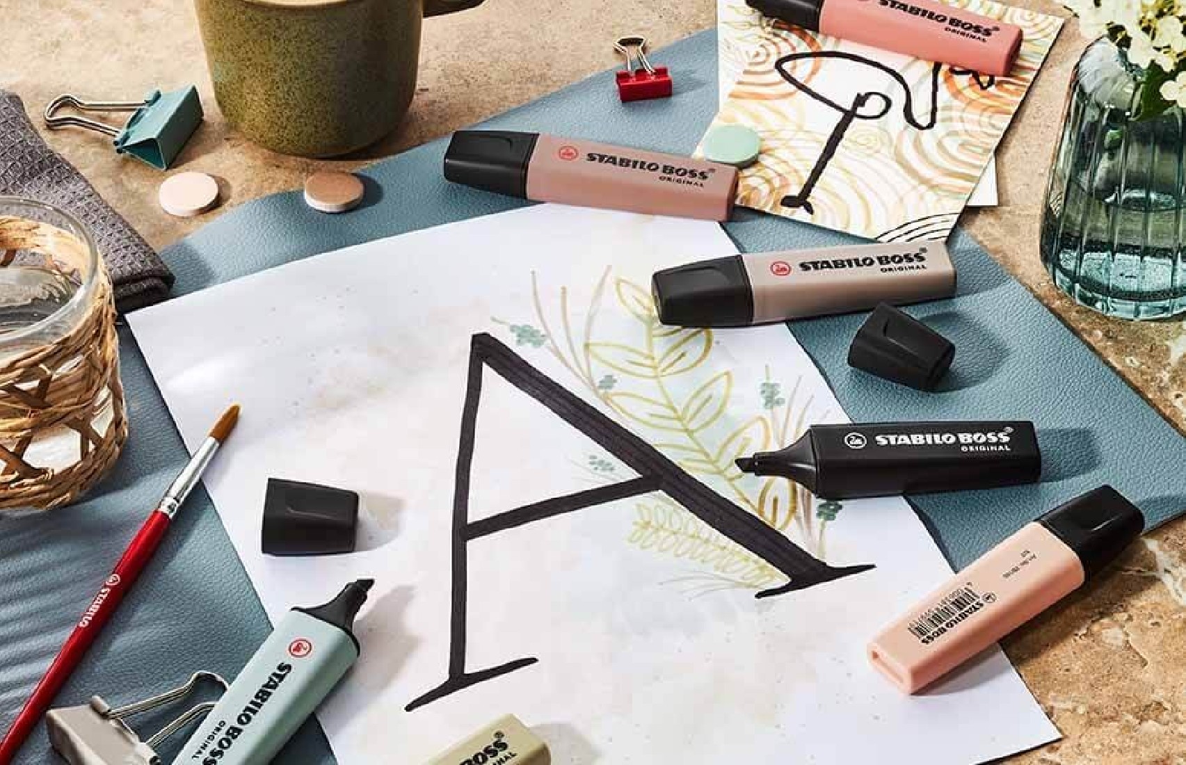 Μαρκαδόρος υπογράμμισης stabilo boss nature colors black 70/46,