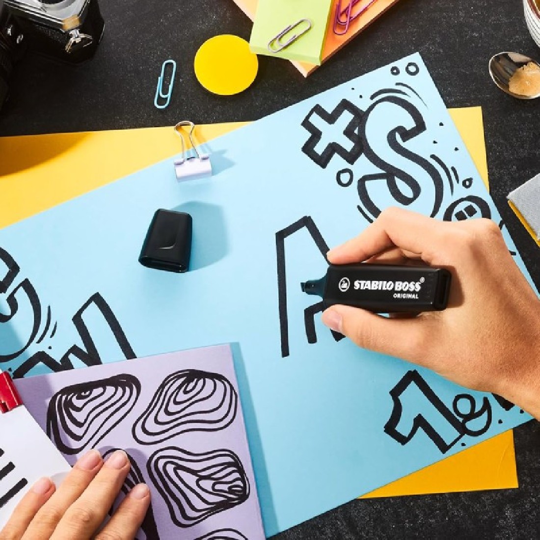 Μαρκαδόρος υπογράμμισης stabilo boss nature colors black 70/46,