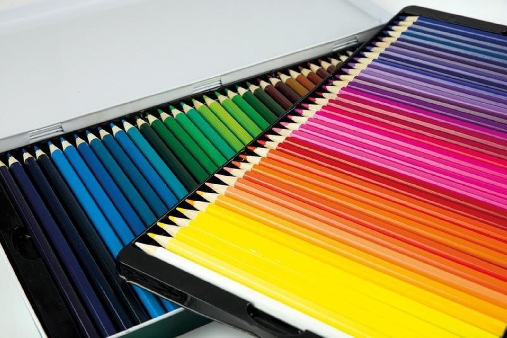 Ξυλομπογιές σε Μεταλλικό Κουτί 72 χρωμάτων 514872 Eberhard Faber