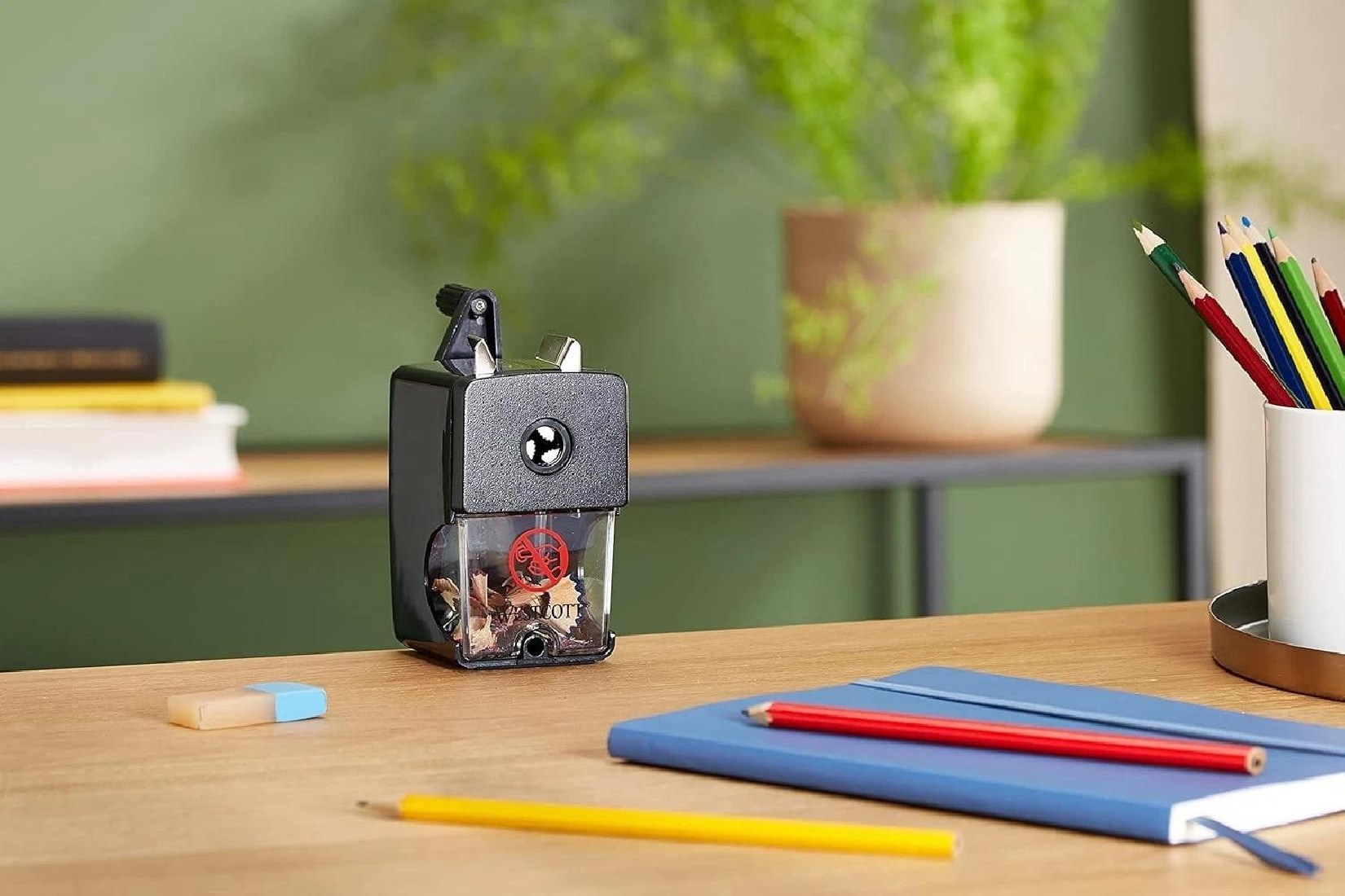 Ξύστρα Επιστραπέζια με Μανιβέλα Μαύρη Ε-14216 Westcott