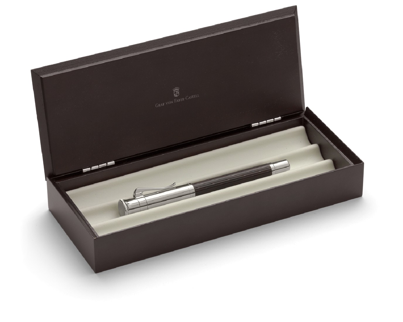 Graf Von Faber Castell Classic Platinum, Grenadilla wood 145522 Fountain Pen