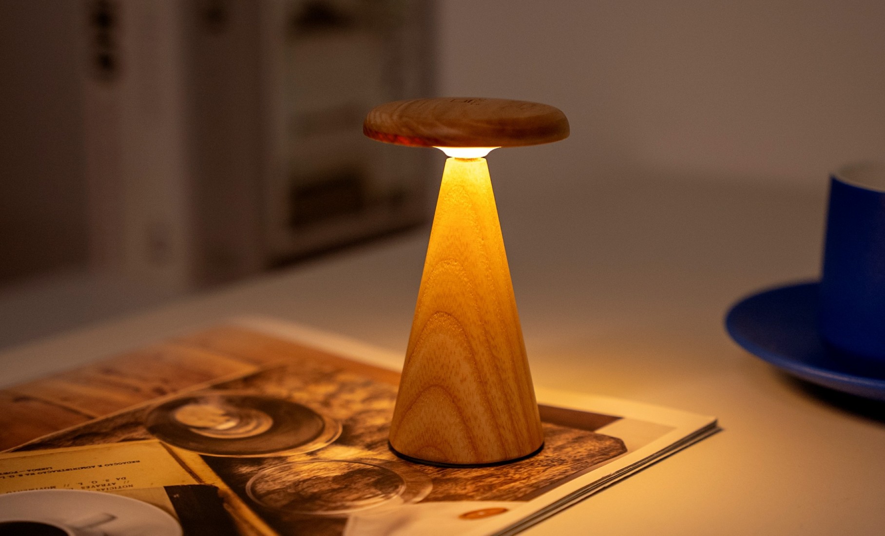 Gingko Sylva Table Lamp Mini - White Ash G056M-AH