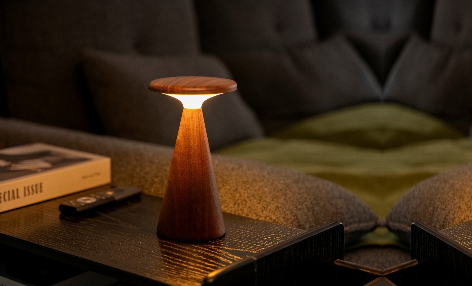 Gingko Sylva Table Lamp Large - Walnut G056L-WT