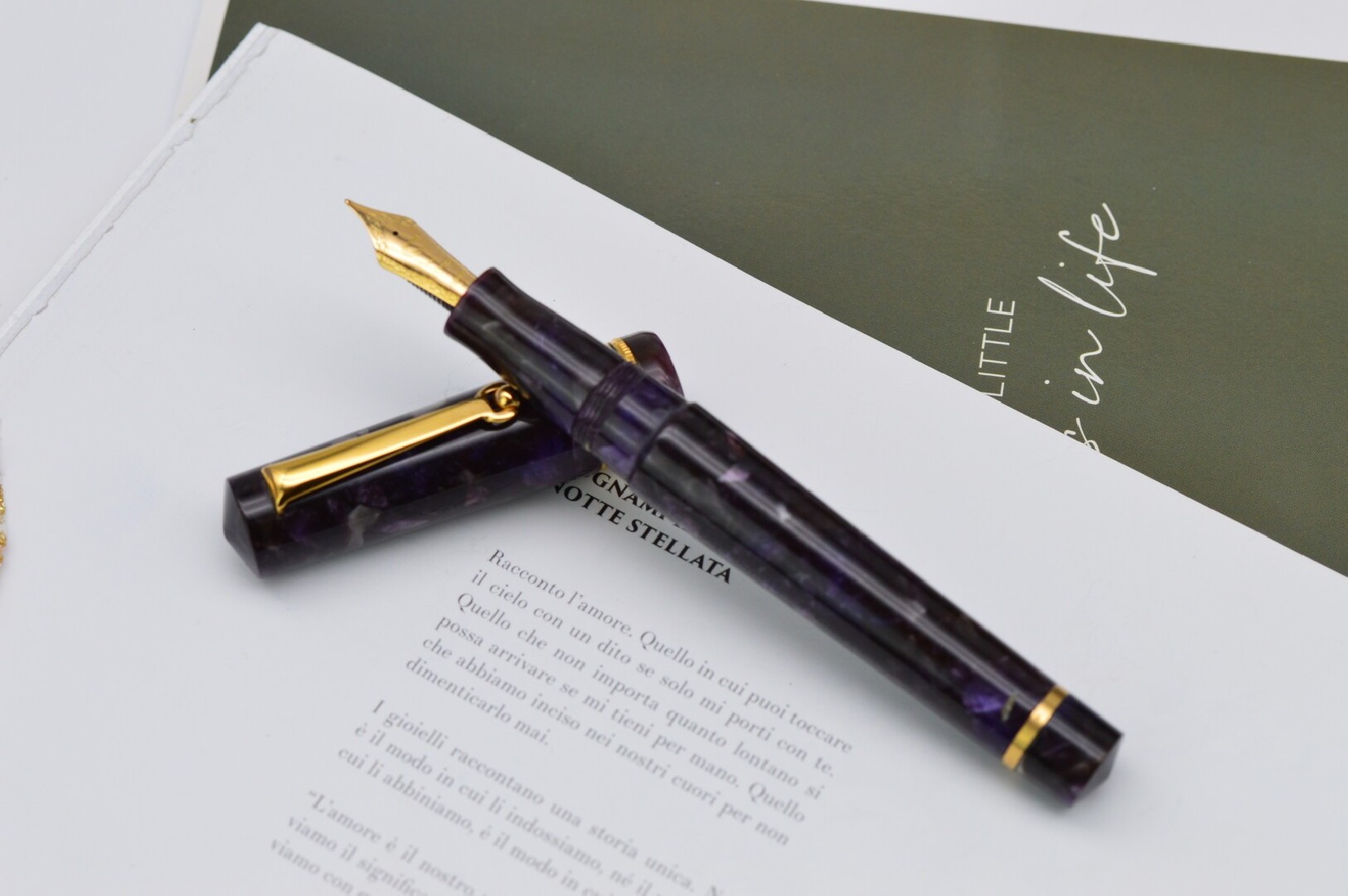 Santini Italia Libra Iris GT 18k Superflex nib piston filler pen with ebonite feeder