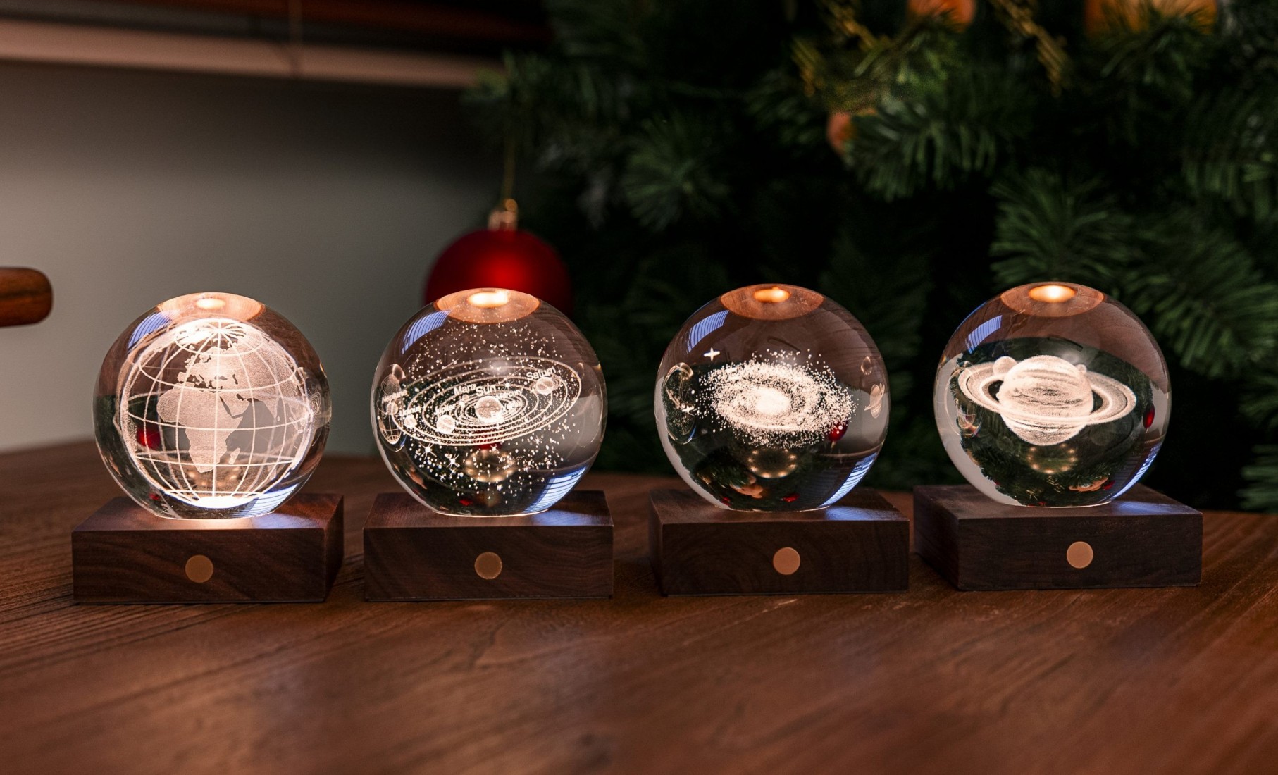 Gingko Amber Crystal Light 3D Saturn G025CY