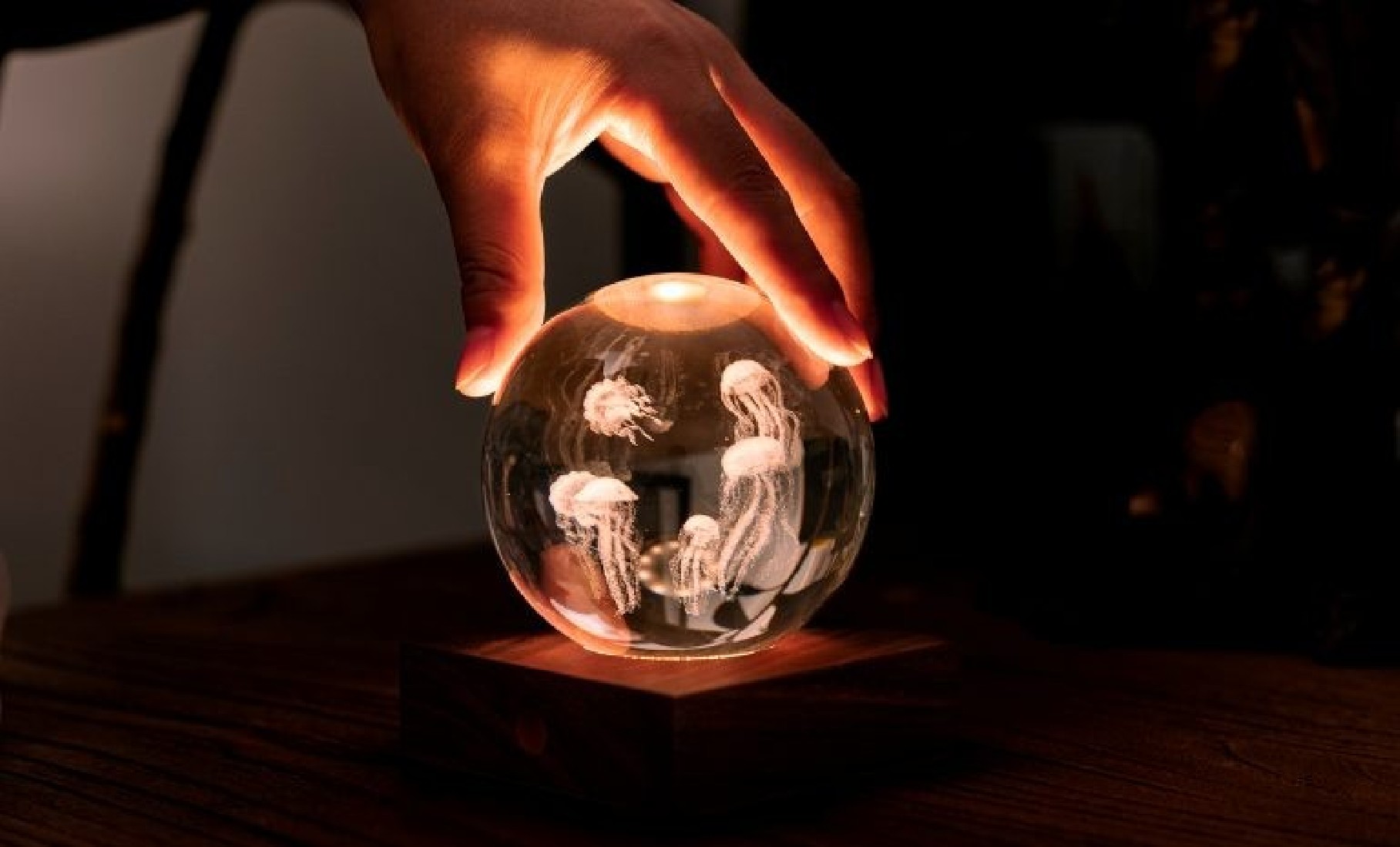 Gingko Amber Crystal Light 3D Jefllyfish G025JF