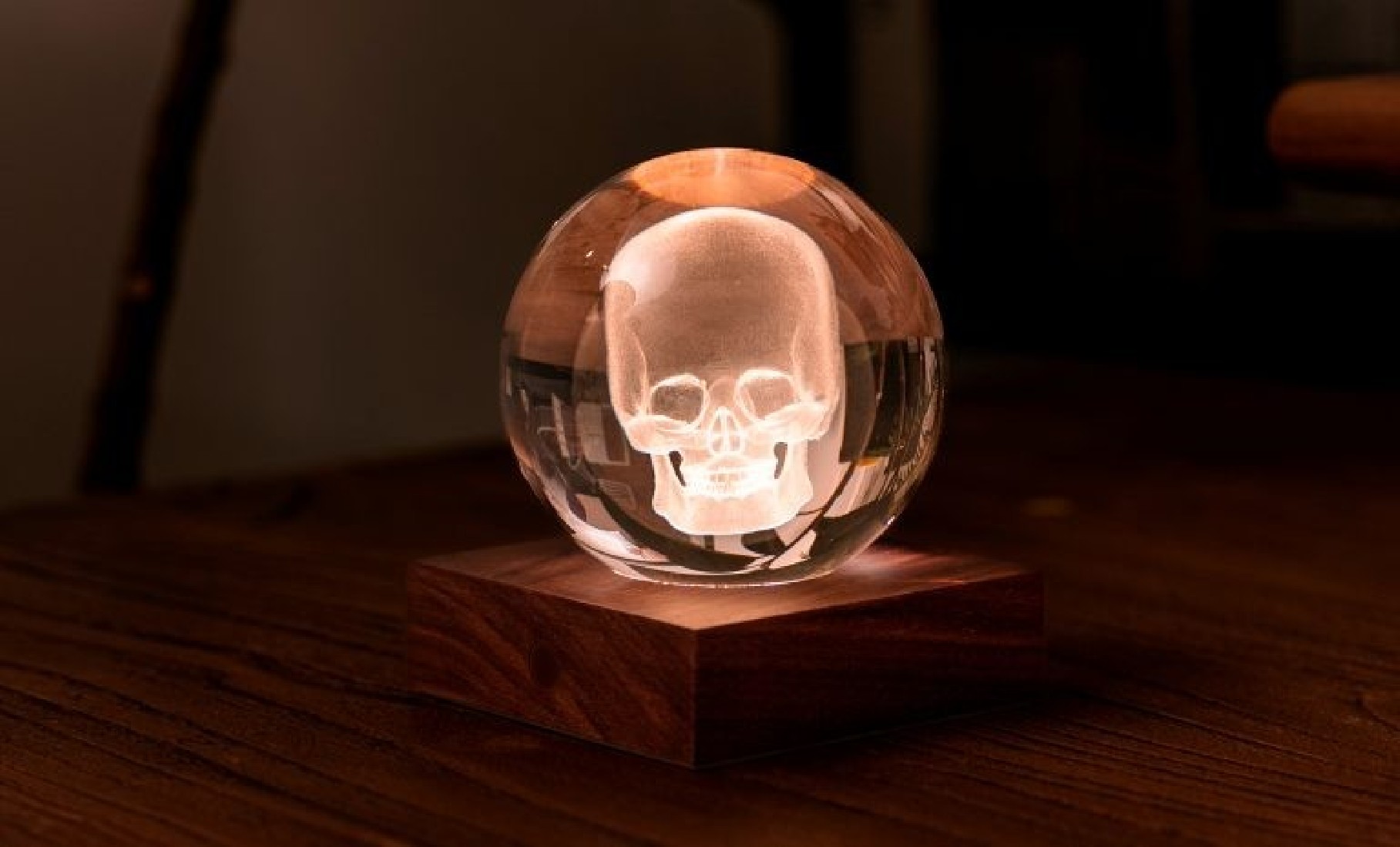 Gingko Amber Crystal Light 3D Skull G025SK