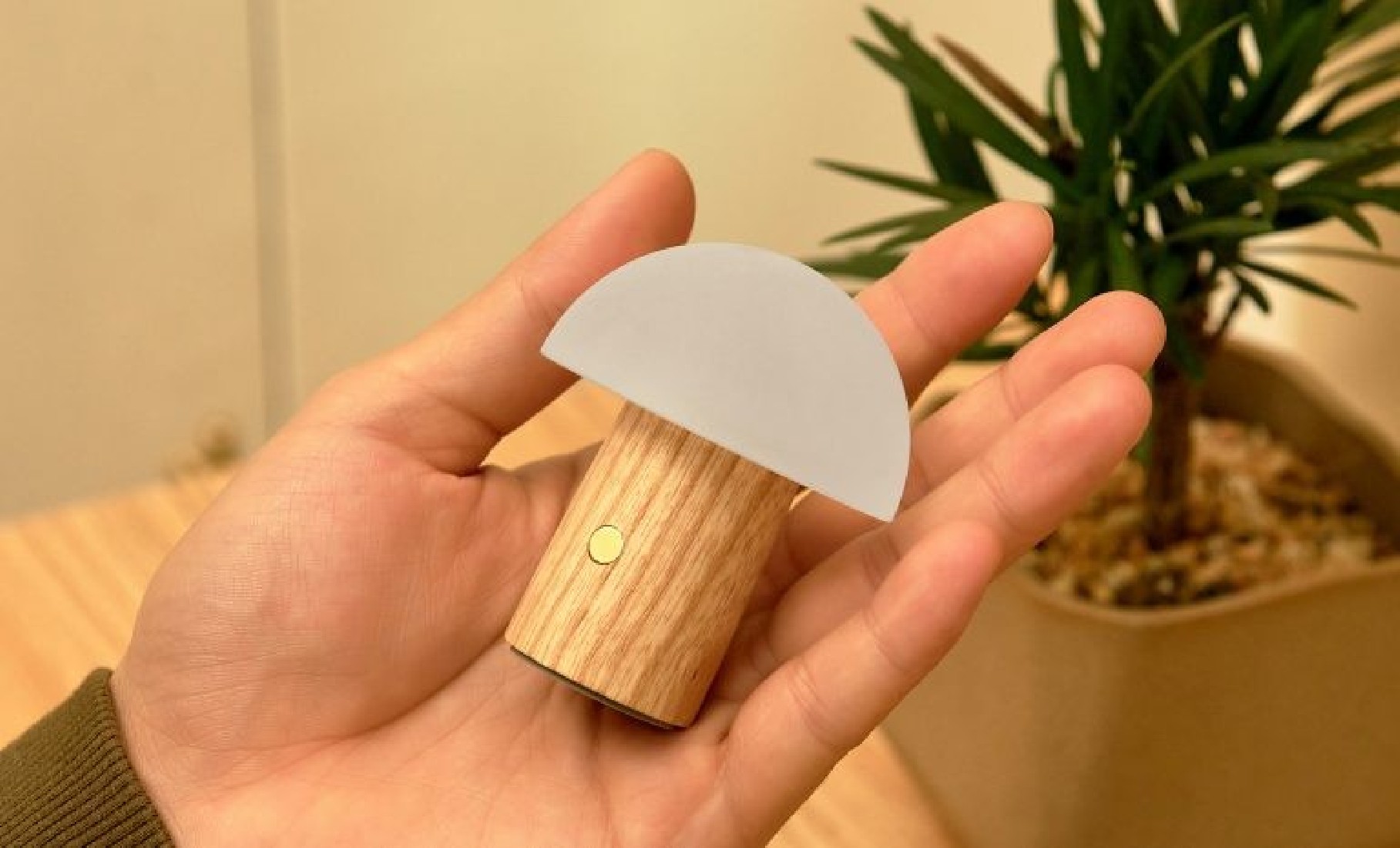 Gingko Alice Mushroom Lamp Super Mini White Ash G055S-AH