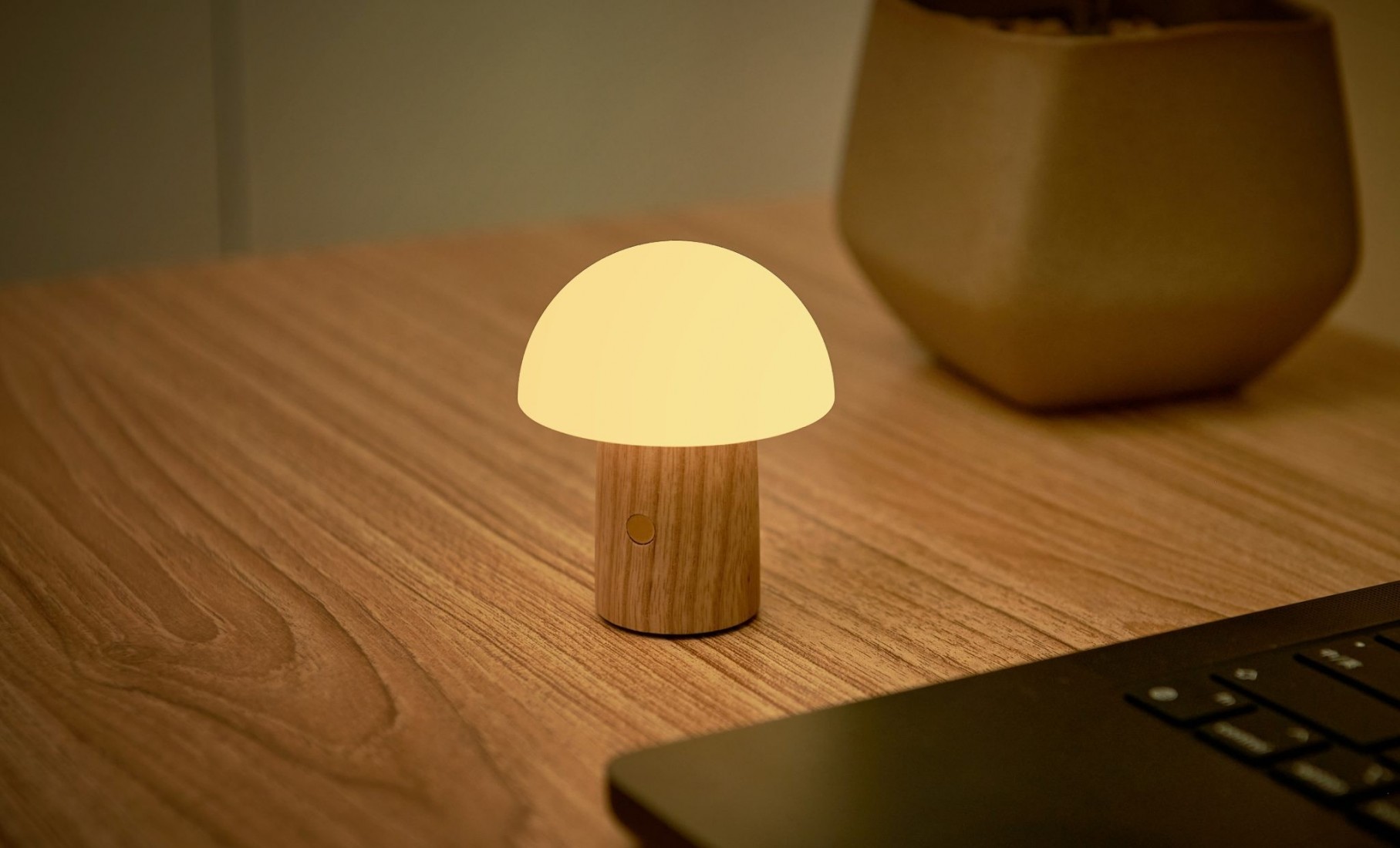Gingko Alice Mushroom Lamp Super Mini White Ash G055S-AH