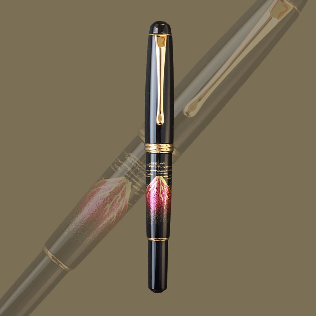 Kuretake Yumeginga Kindai Maki-e - Aka FujI WF-KUYG-24MKE-AKF  fountain pen