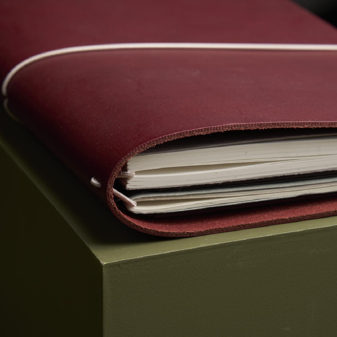 Paper Republic grand voyageur A4 Bordeaux leather journal