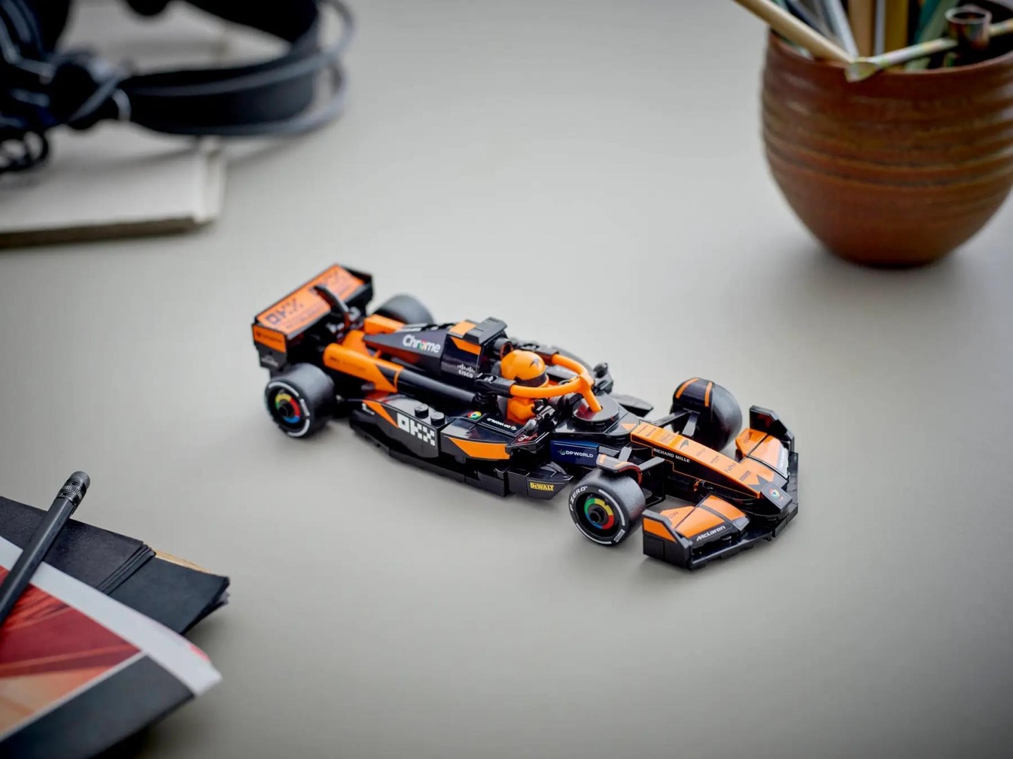 McLaren F1® Team MCL38 Race Car 77251 Lego Speed Champions