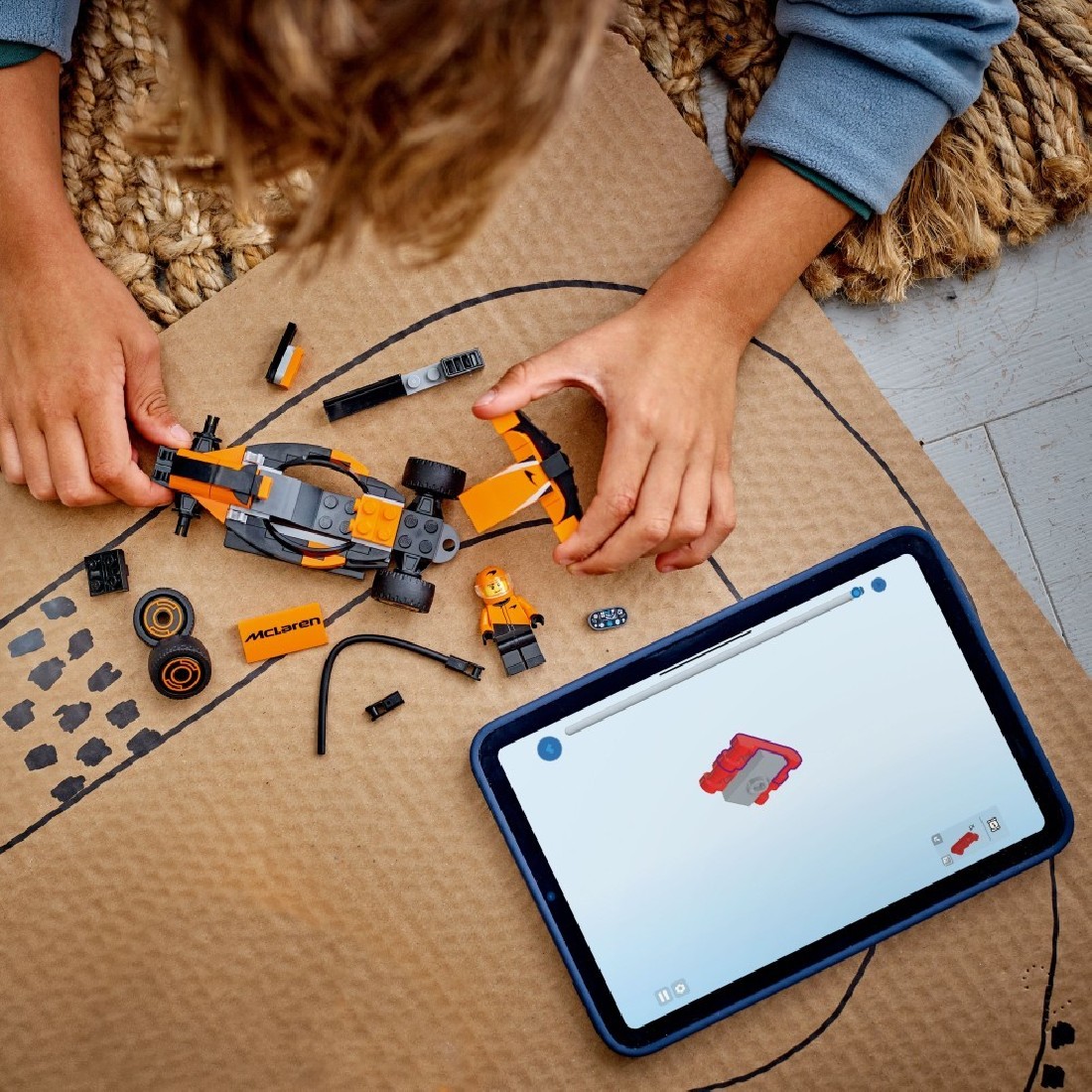 F1® Driver With Mclaren Race Car 60442 Lego City