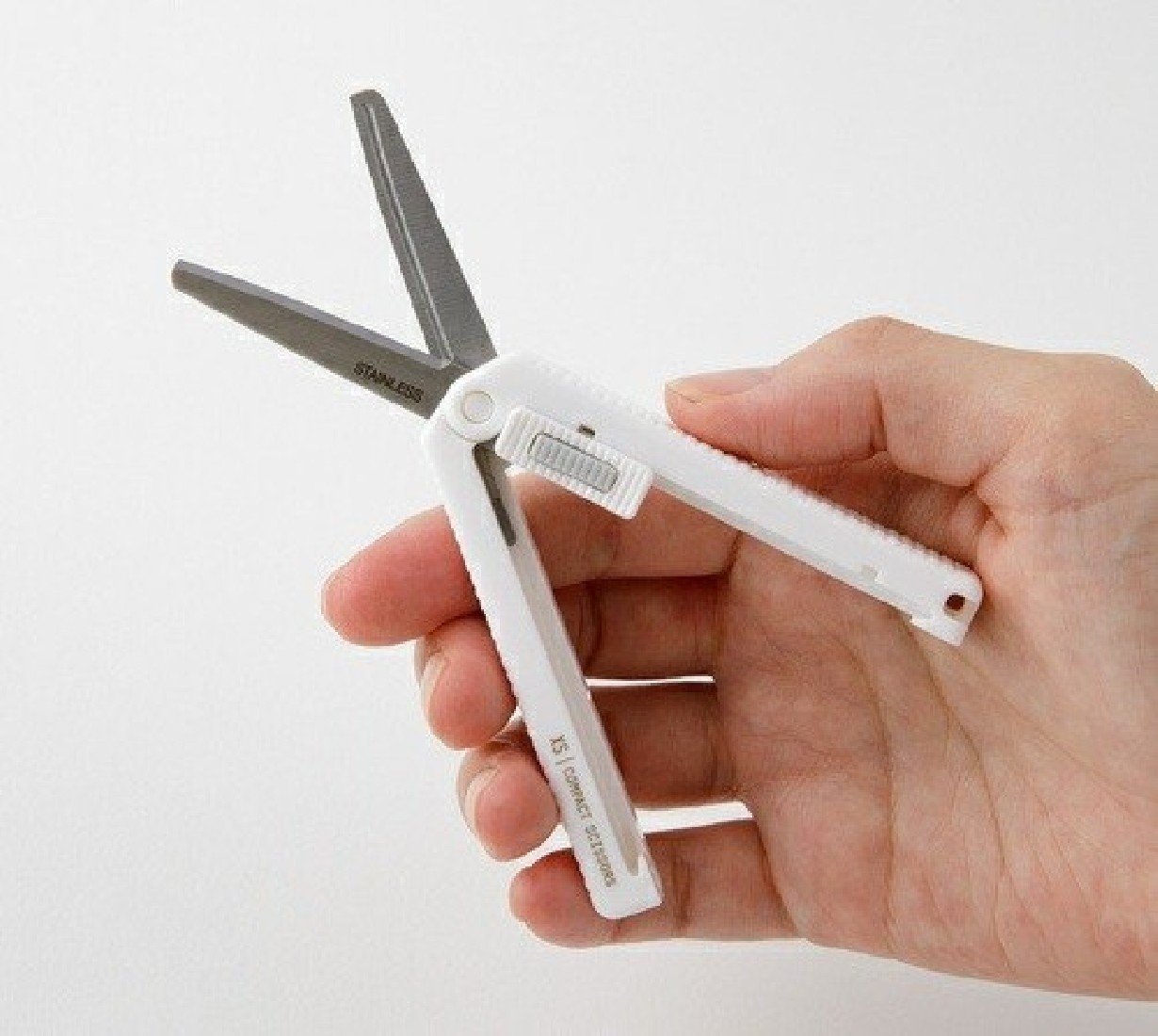 Midori XS (extra small) Compact Scissors White 35536006