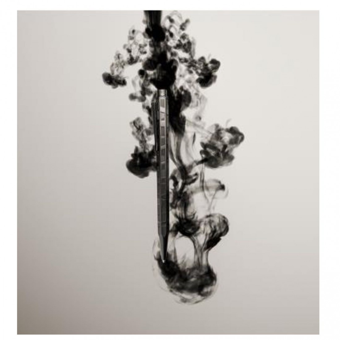 Caran DAche Ecridor black lines set ballpen with leather case 8902.010