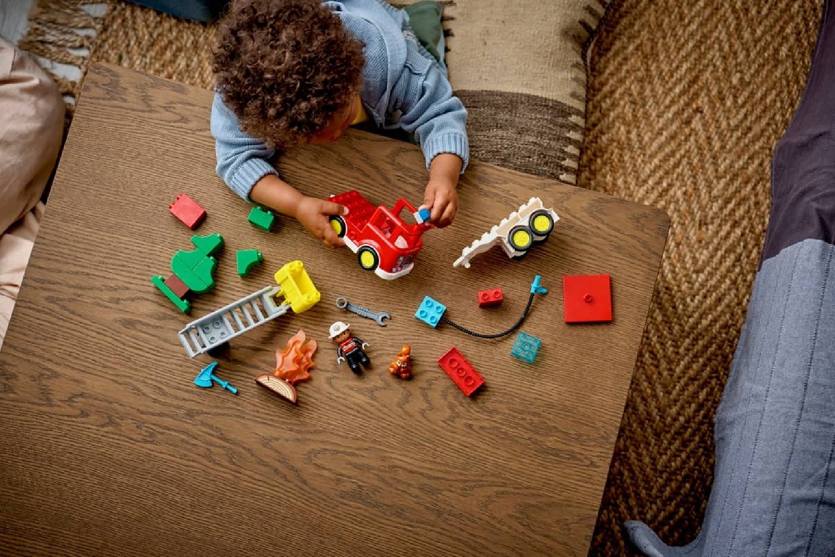 Fire Truck with Hose and Firefighter 10473 Lego Duplo