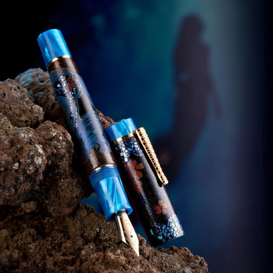 Nino Marino Signature Parthenope Maki-e The Song of Two Seas Fountain pen