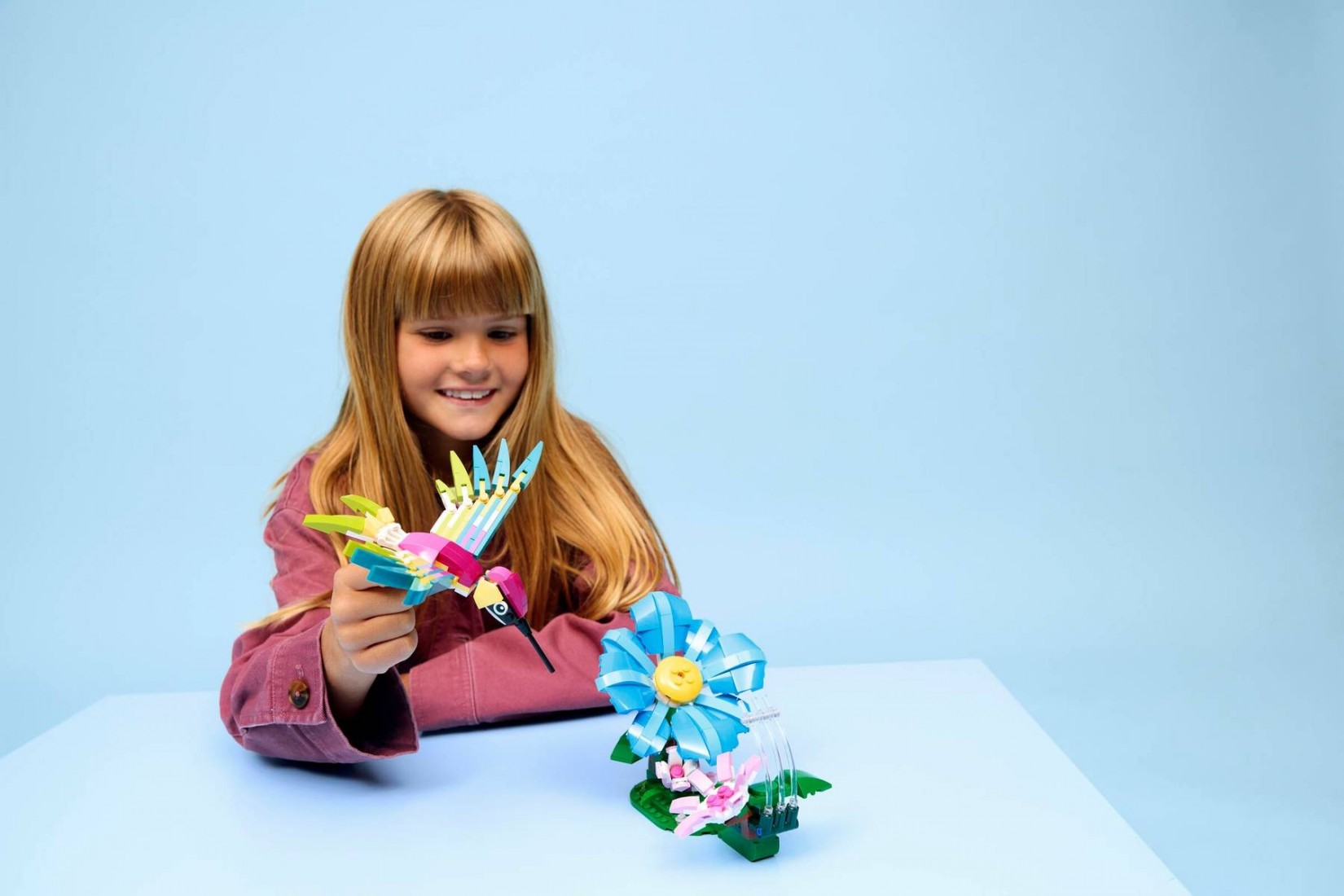 Wild Animals: Colorful Hummingbird 31384 Lego Creator 3-in-1