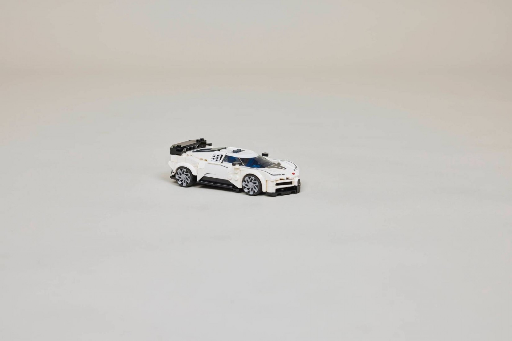 Bugatti Centodieci Hyper Sports Car 77240 Lego Speed Champions