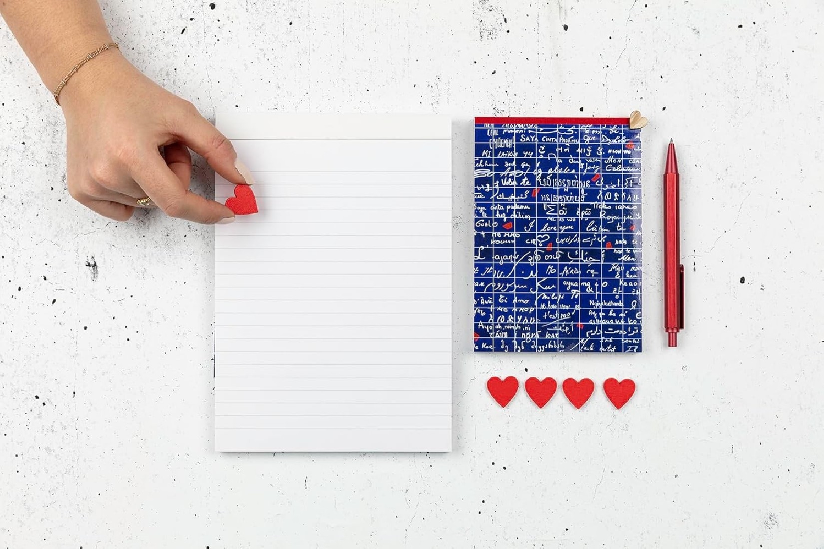 Clairefontaine notebook overlap Le Mur Des Je Taime, A5 14,8X21cm, 140 pages, 90gsm, 116317, ruled