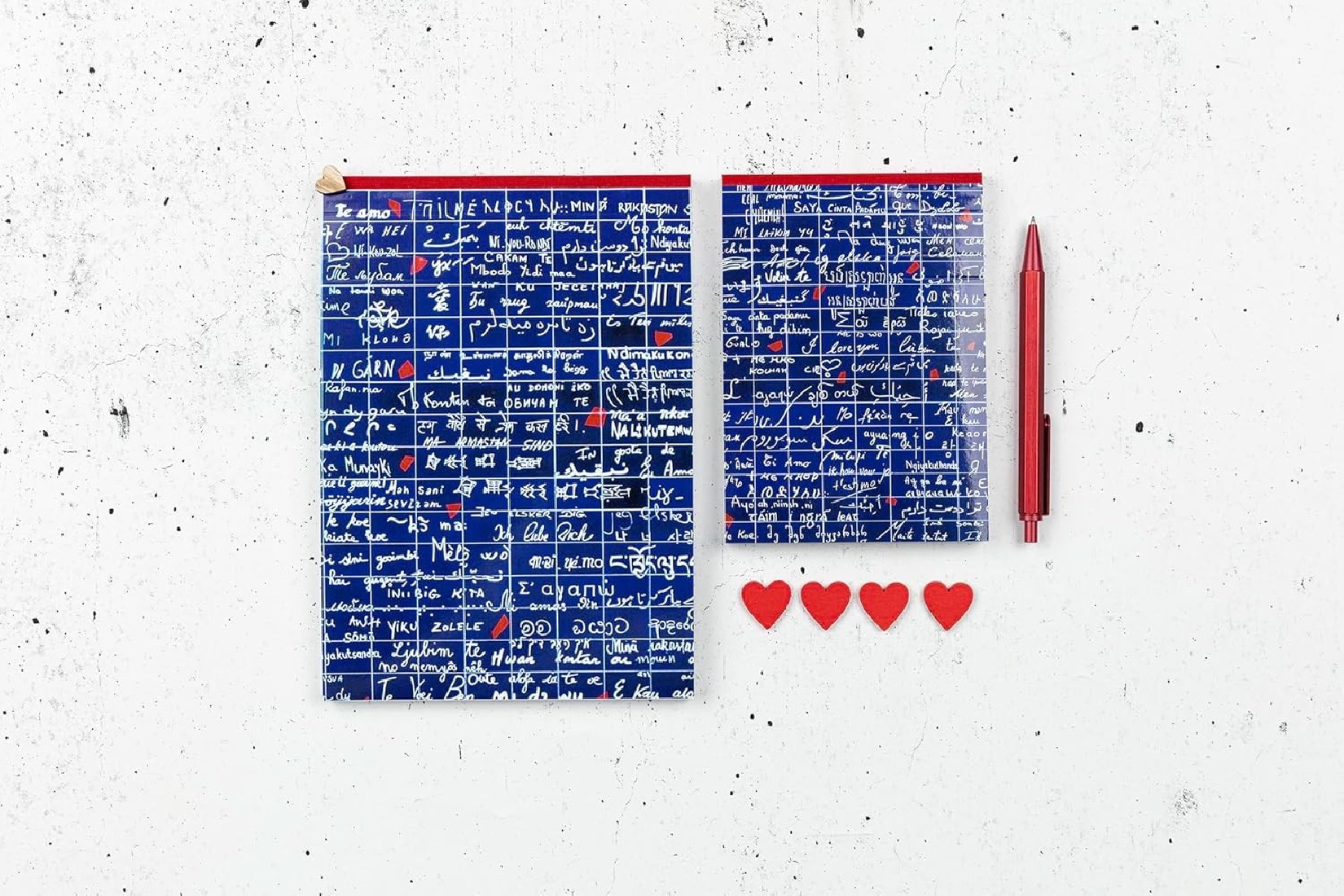 Clairefontaine notebook overlap Le Mur Des Je Taime, A5 14,8X21cm, 140 pages, 90gsm, 116317, ruled