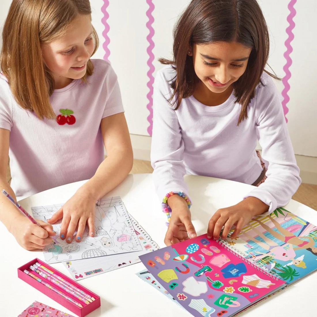 Floss & Rock Ξυλομπογιές Σετ 6 Χρώματα Fashion Friends 52P6360