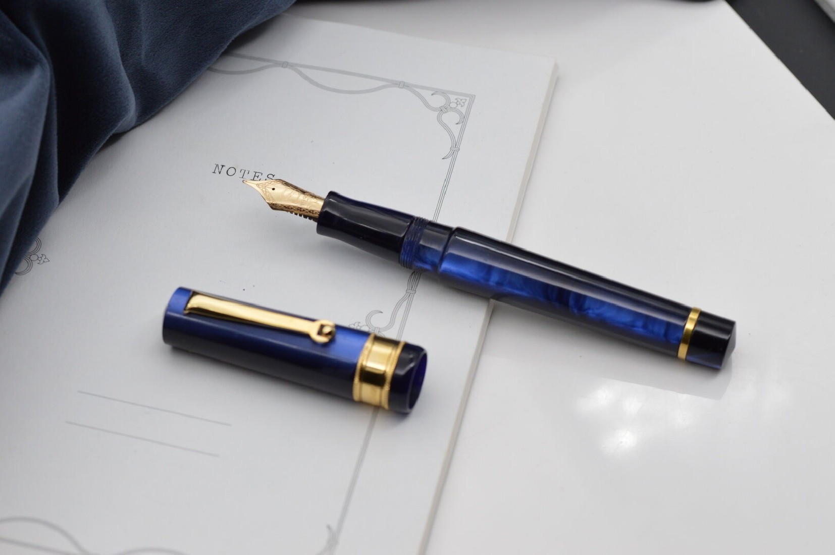 Santini Italia Libra Admiral GP ebonite feeder Superflex Nib 14K Fountain Pen