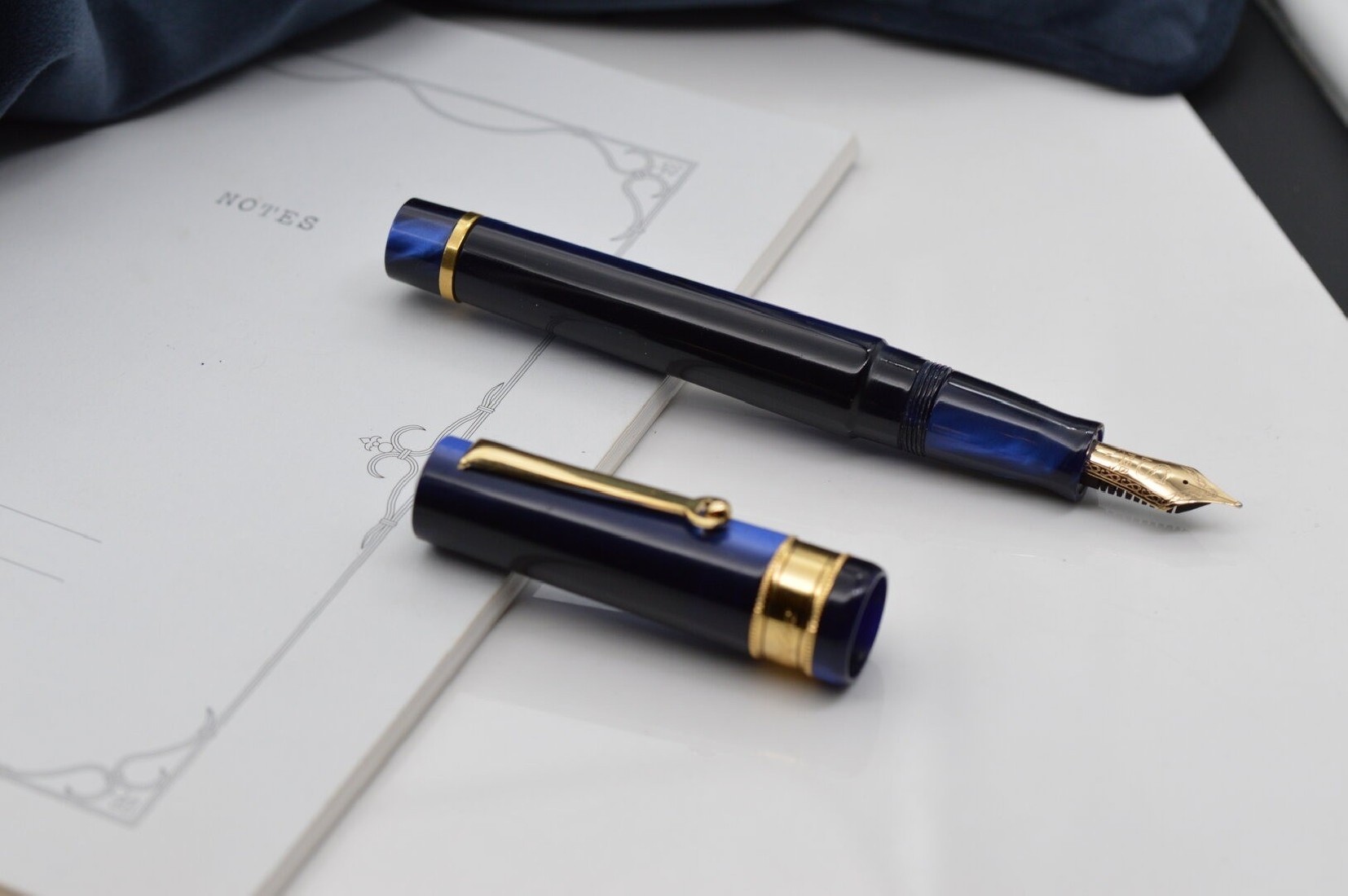 Santini Italia Libra Admiral GP ebonite feeder Superflex Nib 14K Fountain Pen