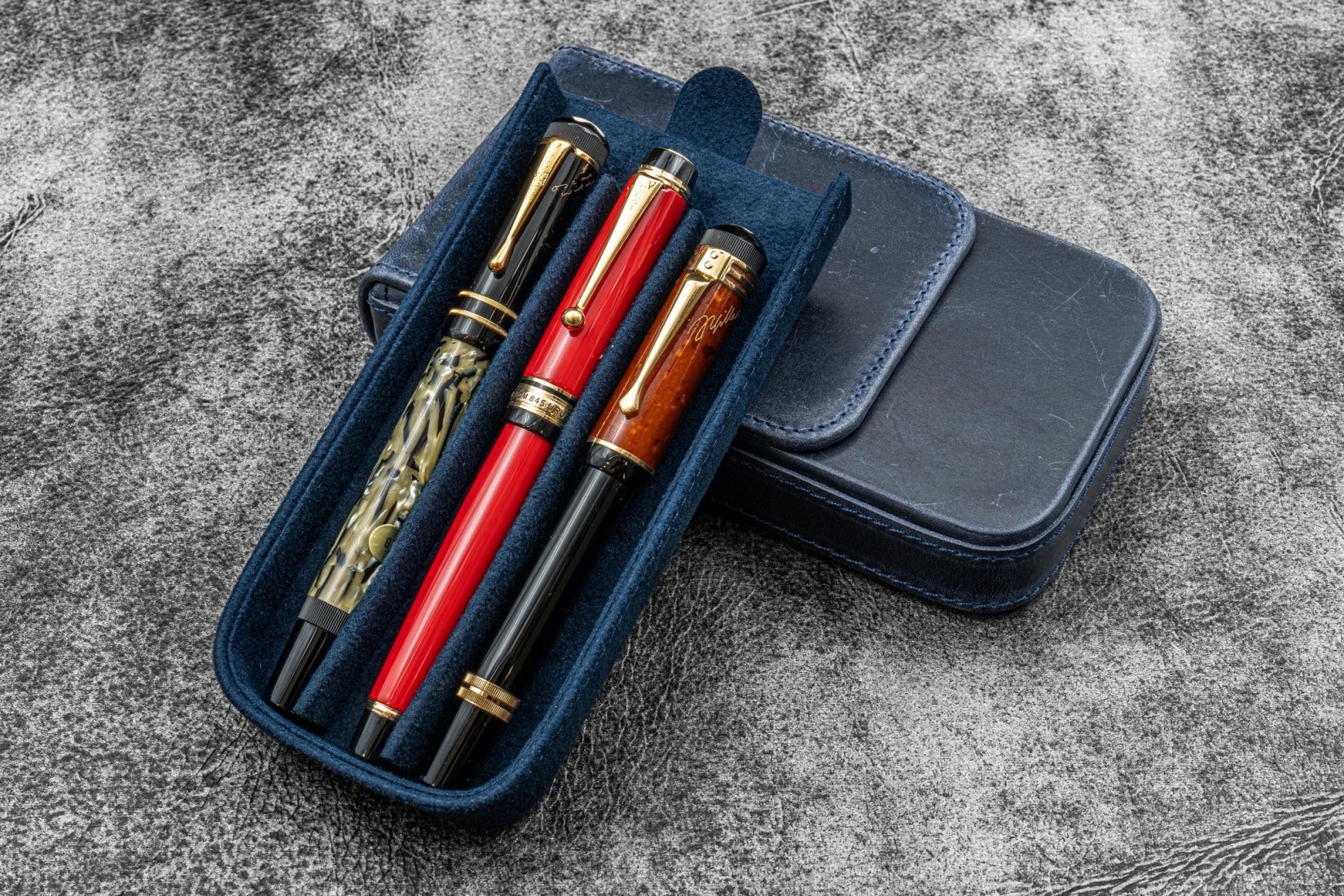 Galen Leather Magnum Opus 3 Slots Hard Pen Case with Removable Pen Tray - Crazy Horse Navy Blue