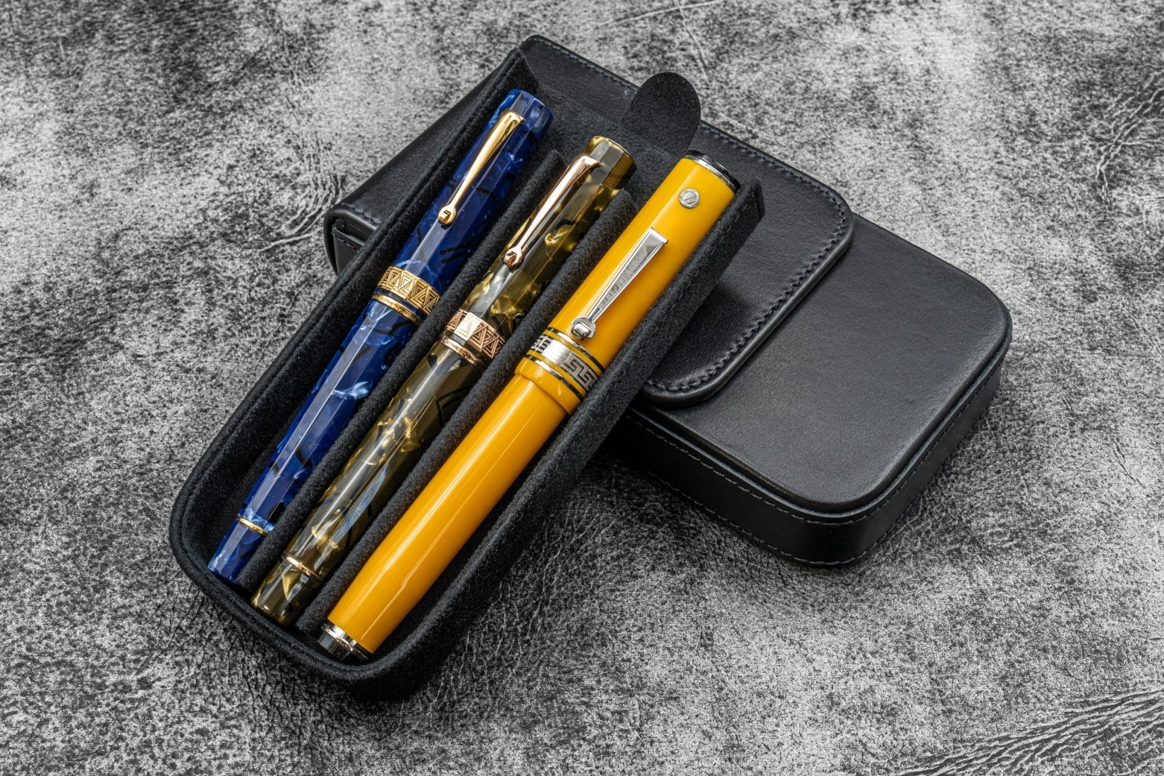 Galen Leather Magnum Opus 3 Slots Hard Pen Case with Removable Pen Tray - Black