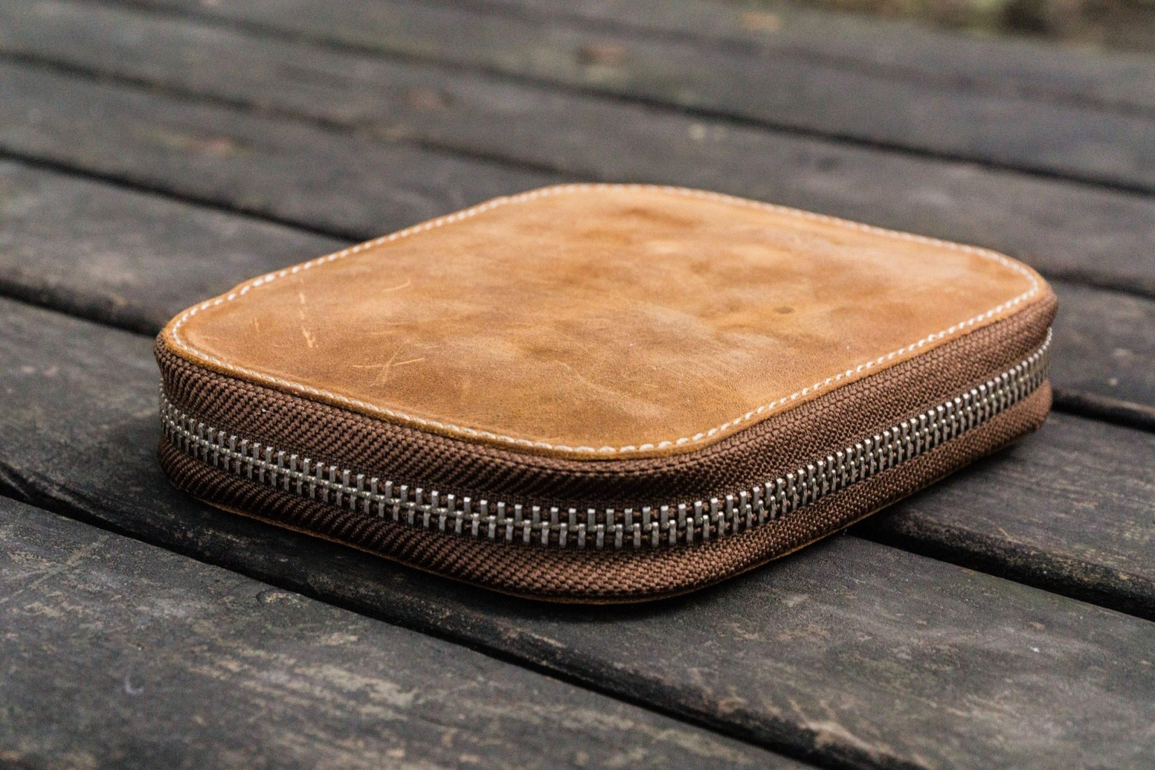 Galen Leather Zippered 10 Slots Pen Case - Crazy Horse Brown