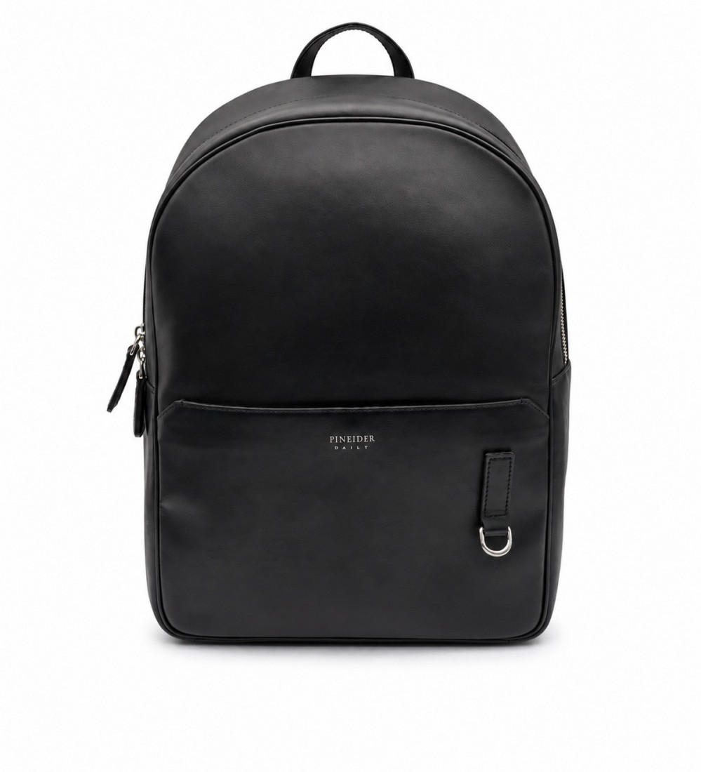 Pineider Daily 23 backpack smooth  leather black PTL005056
