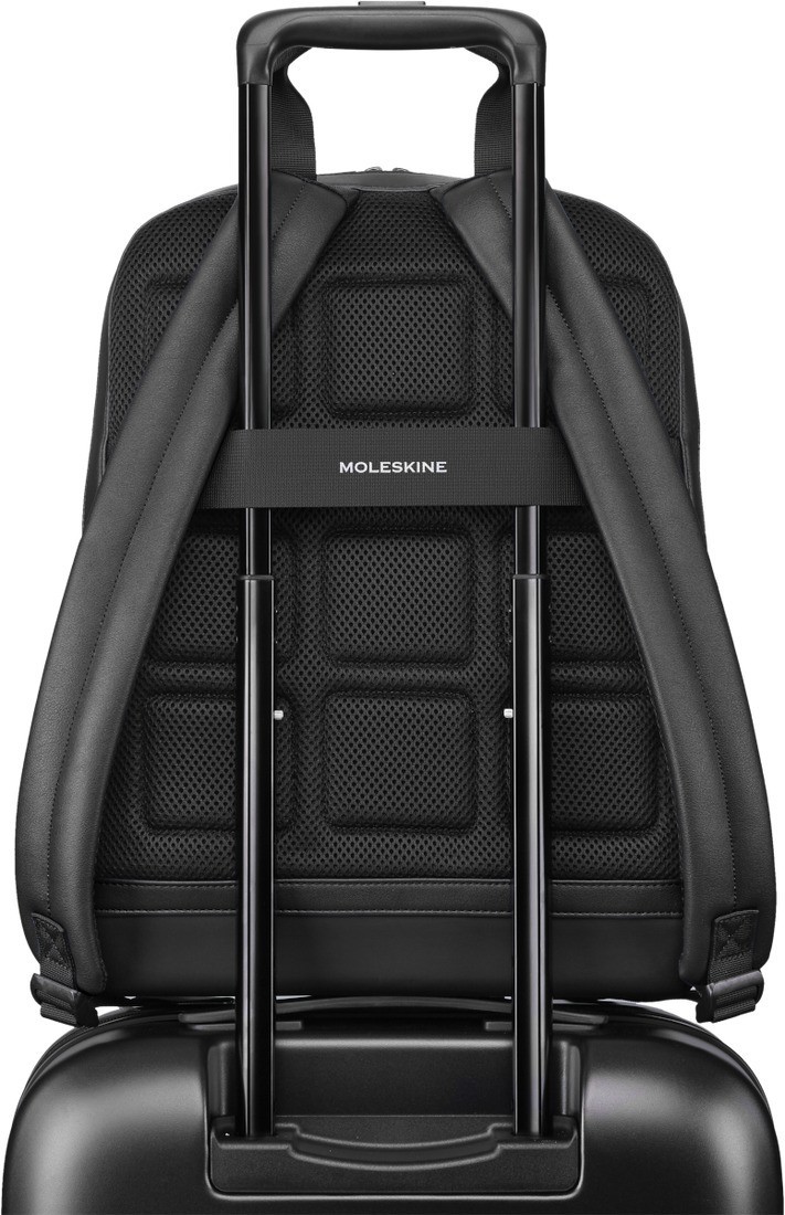 Moleskine PRO Backpack 15inches Classic Collection Black